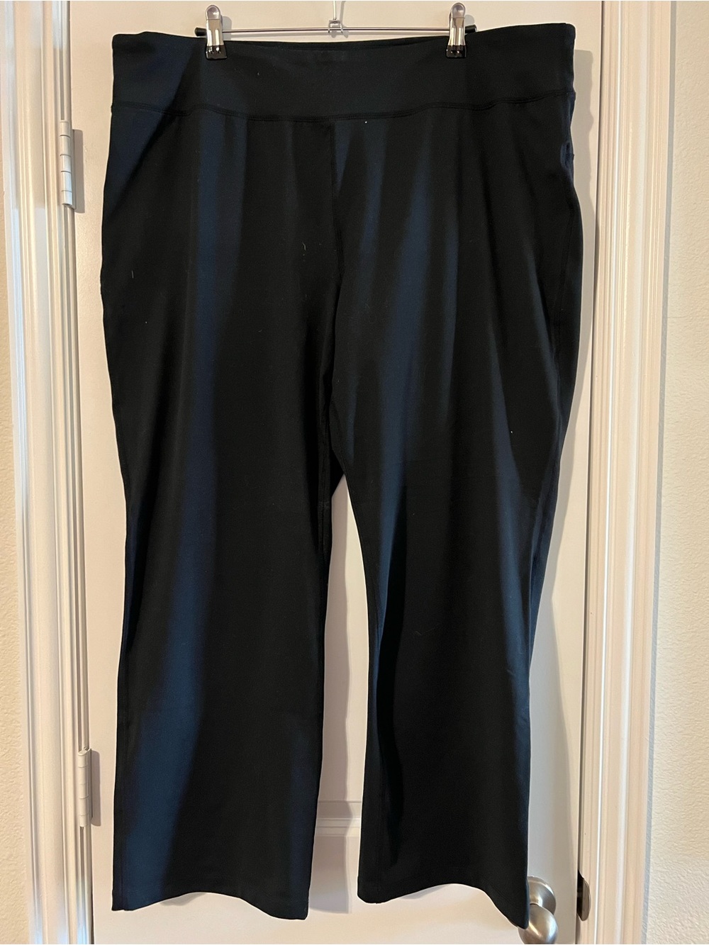 Lands End Black Straight-Leg Athleisure Pants